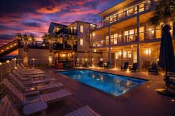 OceanFront - X5 Master bedrooms - Beach Front Pool & Tiki bar