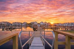 Oceanview - Waterfront with private dock
