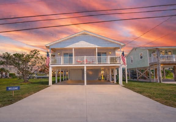 Coastal Bliss Hideaway *Prime Location