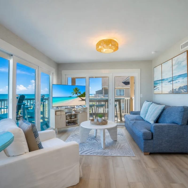 Sun drenched panoramic ocean views 3 king suites